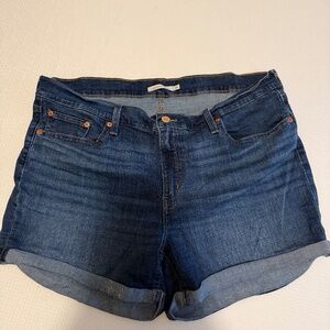 Levi Jean Shorts